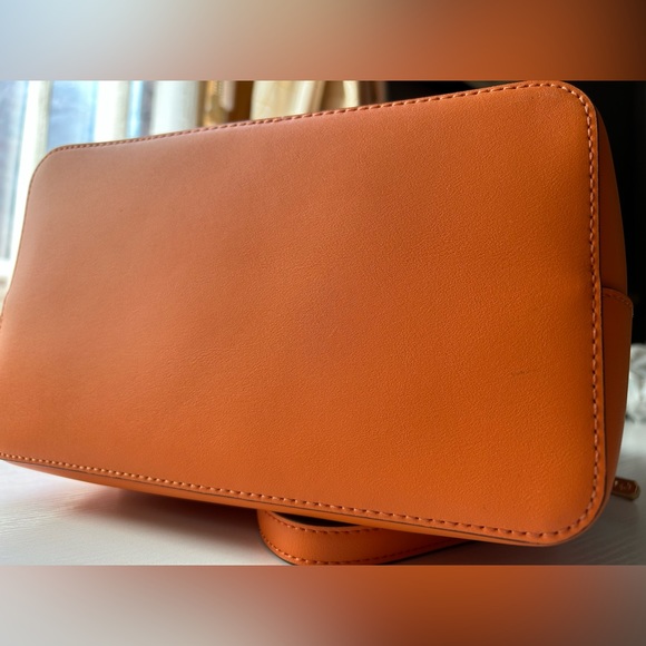 NWOT Ralph Lauren Debby Drawstring Bucket Bag Genuine Leather - Picture 8 of 8